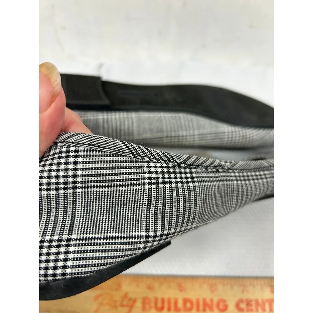 SO Glen Plaid Ballet Flats Size 10 Black White Pointed Toe Memory Foam Womens